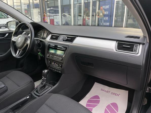 Skoda Rapid I с пробегом 2015 года, цена 1 090 000 рублей, 221000 км, лифтбек, Автокод Объявления