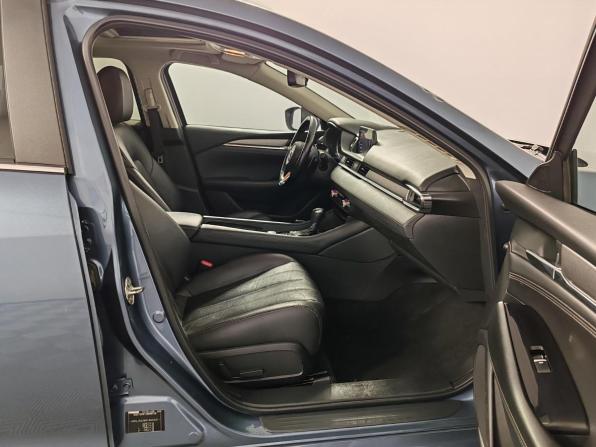 Mazda 6 III (GJ) Рестайлинг 2 с пробегом 2021 года, цена 2 535 000 рублей, 114895 км, седан, Автокод Объявления