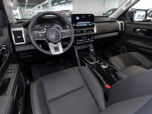 Mitsubishi L200 VI с пробегом 2026 года, цена 5 700 000 рублей, 27 км, пикап, Автокод Объявления