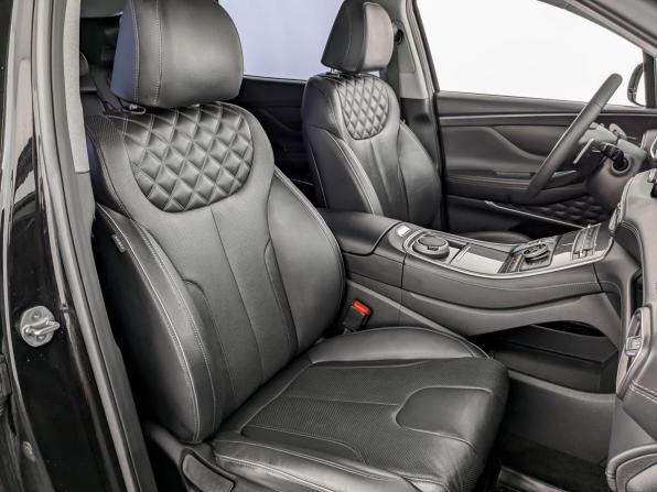 Hyundai Santa Fe IV Рестайлинг с пробегом 2021 года, цена 3 270 000 рублей, 83778 км, внедорожник, Автокод Объявления