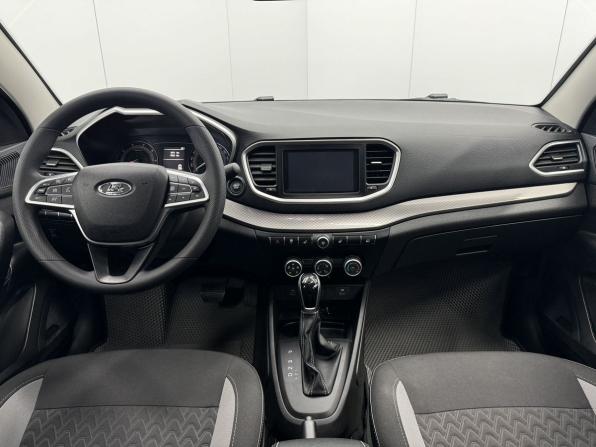 Lada (ВАЗ) Vesta I Рестайлинг (NG) с пробегом 2024 года, цена 1 379 000 рублей, 5170 км, седан, Автокод Объявления