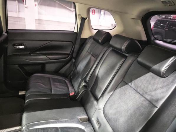 Mitsubishi Outlander III с пробегом 2013 года, цена 890 000 рублей, 281171 км, внедорожник, Автокод Объявления