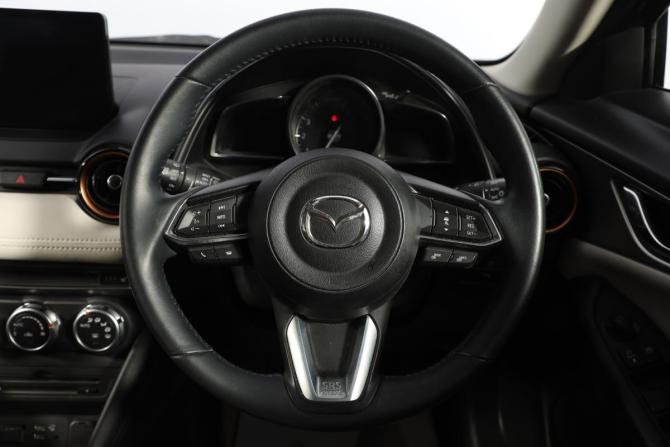 Mazda CX-3 I Рестайлинг с пробегом 2022 года, цена 2 189 000 рублей, 37000 км, внедорожник, Автокод Объявления