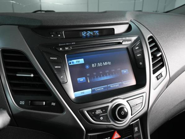 Hyundai Elantra V (MD) Рестайлинг с пробегом 2015 года, цена 1 390 000 рублей, 143292 км, седан, Автокод Объявления