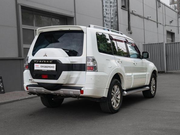 Mitsubishi Pajero IV Рестайлинг 2 с пробегом 2014 года, цена 2 360 000 рублей, 223508 км, внедорожник, Автокод Объявления