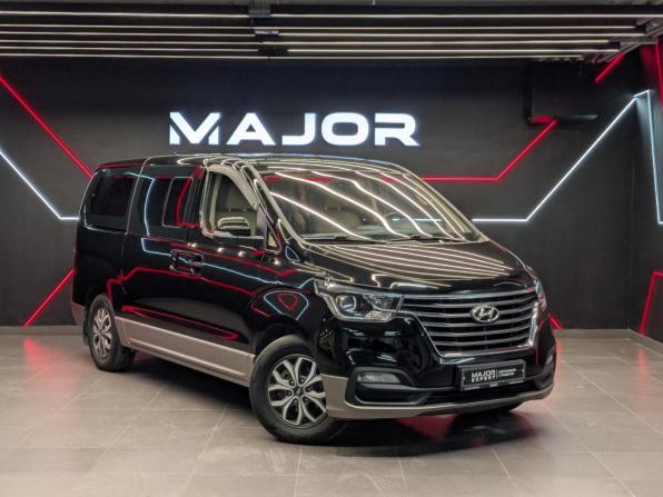 Hyundai H-1 II Рестайлинг 2 с пробегом 2021 года, цена 3 195 000 рублей, 141000 км, минивэн, Автокод Объявления