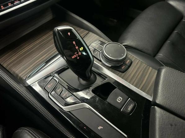 BMW 5 серии VII (G30/G31/G38) с пробегом 2019 года, цена 3 395 600 рублей, 149501 км, седан, Автокод Объявления