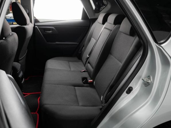 Toyota Auris II с пробегом 2013 года, цена 1 150 000 рублей, 177714 км, хэтчбек, Автокод Объявления