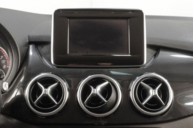 Mercedes-Benz B-Класс II (W246) с пробегом 2012 года, цена 1 199 000 рублей, 142080 км, хэтчбек, Автокод Объявления