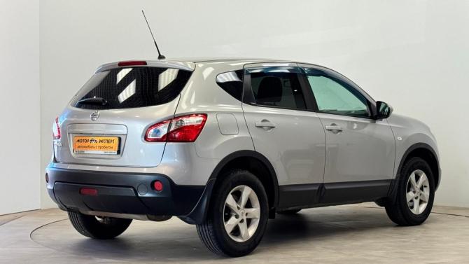 Nissan Qashqai I Рестайлинг с пробегом 2011 года, цена 999 500 рублей, 185001 км, внедорожник, Автокод Объявления