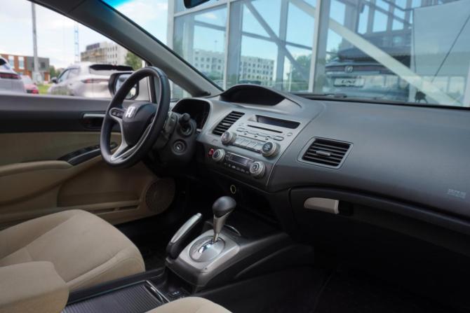 Honda Civic VIII с пробегом 2006 года, цена 880 000 рублей, 331600 км, седан, Автокод Объявления
