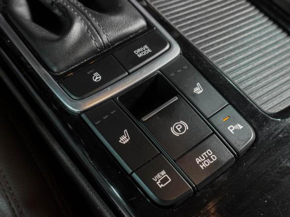 Kia Optima IV Рестайлинг с пробегом 2018 года, цена 2 049 000 рублей, 113774 км, седан, Автокод Объявления