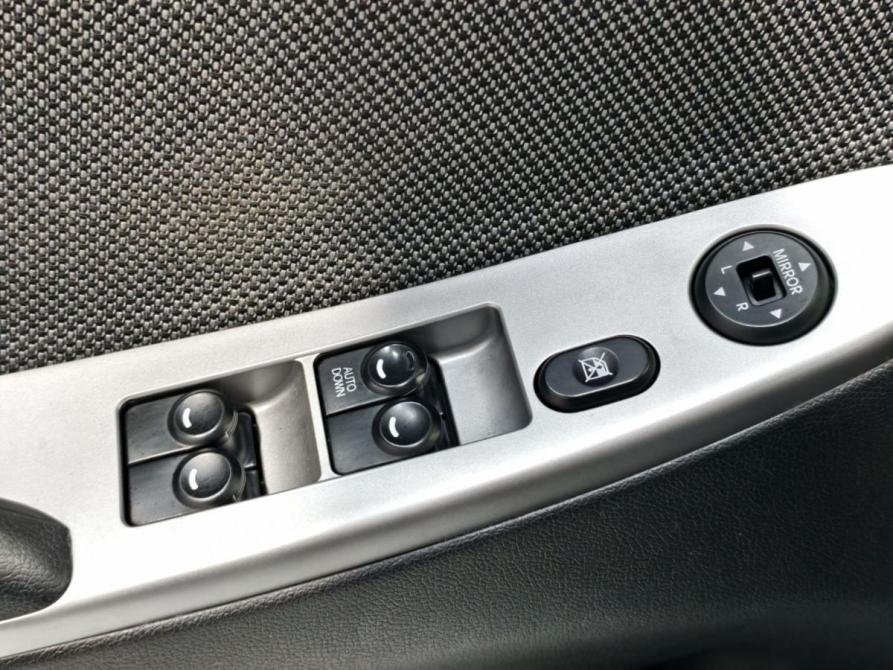 Hyundai Solaris I Курск  - изображение 15