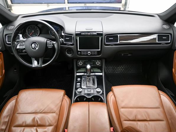 Volkswagen Touareg II с пробегом 2013 года, цена 2 429 900 рублей, 157450 км, внедорожник, Автокод Объявления