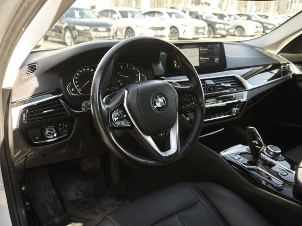 BMW 5 серии VII (G30/G31/G38) Рестайлинг с пробегом 2021 года, цена 4 150 000 рублей, 108680 км, седан, Автокод Объявления