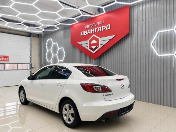 Mazda 3 II (BL) с пробегом 2010 года, цена 769 000 рублей, 144500 км, седан, Автокод Объявления