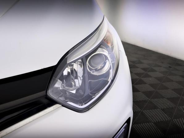 Renault Kaptur I с пробегом 2017 года, цена 1 345 000 рублей, 75207 км, внедорожник, Автокод Объявления