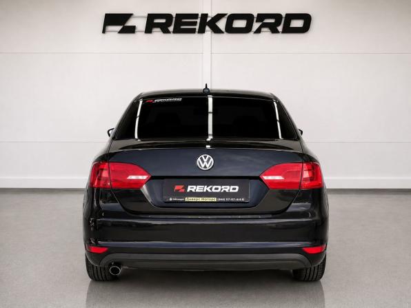 Volkswagen Jetta VI с пробегом 2013 года, цена 1 249 000 рублей, 90000 км, седан, Автокод Объявления