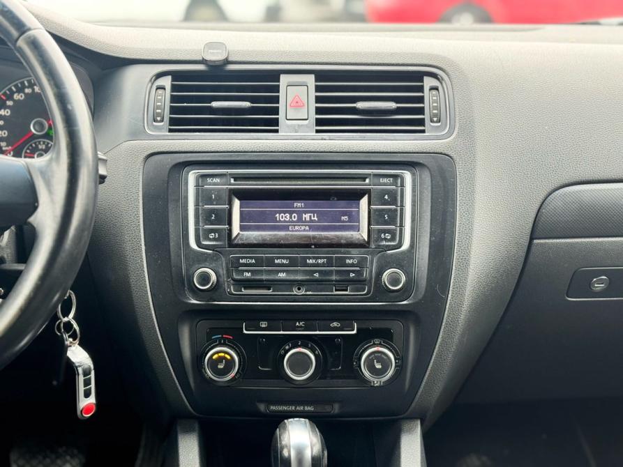 Volkswagen Jetta VI Рестайлинг Ижевск  - изображение 16