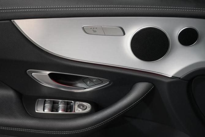 Mercedes-Benz E-Класс V (W213 S213 C238) Рестайлинг с пробегом 2023 года, цена 7 850 000 рублей, 40000 км, купе-хардтоп, Автокод Объявления