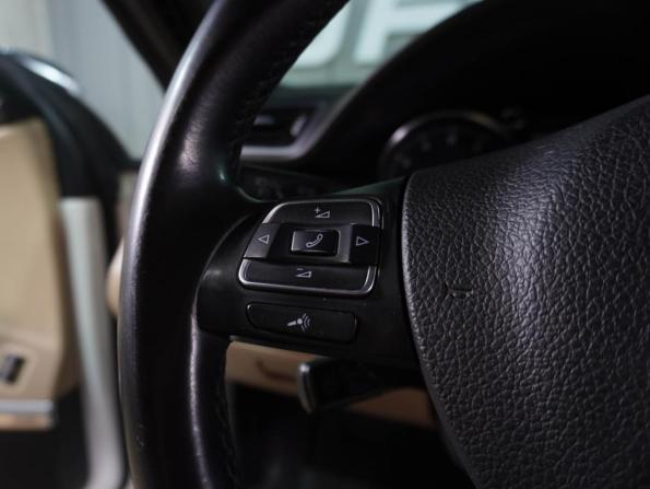 Volkswagen Passat CC I Рестайлинг с пробегом 2012 года, цена 1 299 000 рублей, 186281 км, седан, Автокод Объявления