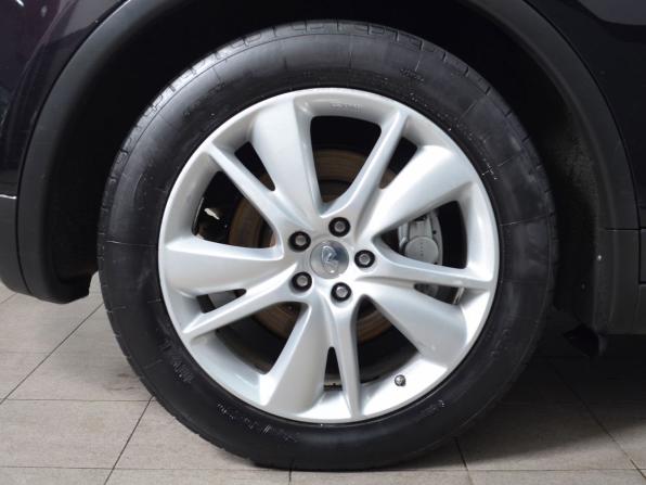 Infiniti FX II (S51) Рестайлинг с пробегом 2012 года, цена 1 699 995 рублей, 181295 км, внедорожник, Автокод Объявления