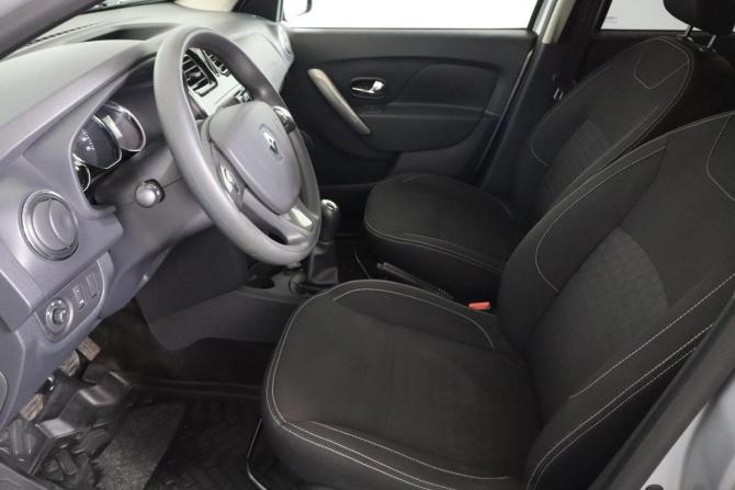 Renault Logan II с пробегом 2016 года, цена 779 000 рублей, 91000 км, седан, Автокод Объявления
