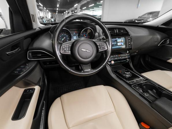 Jaguar XE I с пробегом 2017 года, цена 1 780 000 рублей, 230511 км, седан, Автокод Объявления
