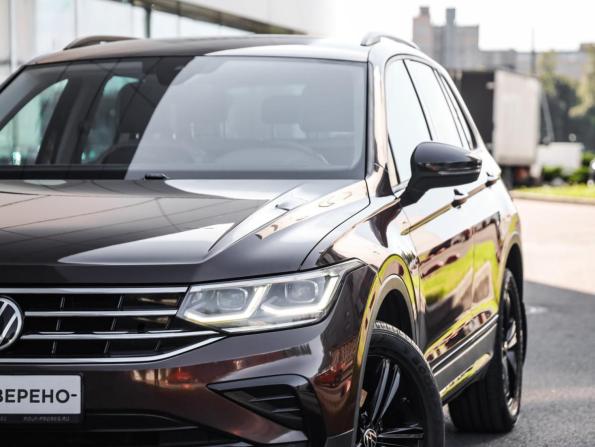Volkswagen Tiguan II Рестайлинг с пробегом 2021 года, цена 2 779 000 рублей, 108478 км, внедорожник, Автокод Объявления