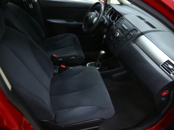 Nissan Tiida I Рестайлинг с пробегом 2012 года, цена 953 000 рублей, 63400 км, хэтчбек, Автокод Объявления