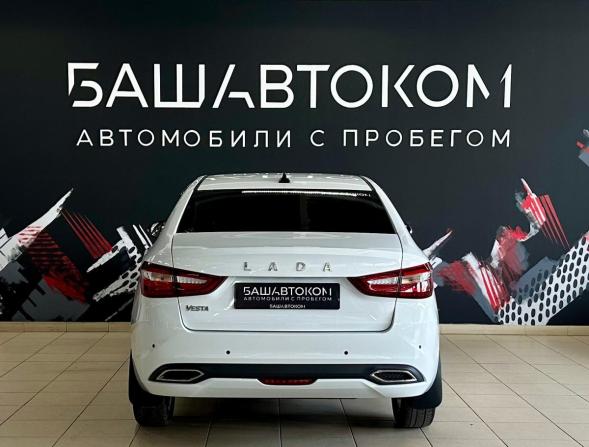 Lada (ВАЗ) Vesta I Рестайлинг (NG) с пробегом 2023 года, цена 1 200 000 рублей, 58222 км, седан, Автокод Объявления