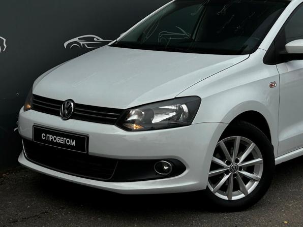 Volkswagen Polo V с пробегом 2015 года, цена 839 500 рублей, 123988 км, седан, Автокод Объявления