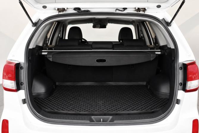 Kia Sorento II Рестайлинг с пробегом 2019 года, цена 1 865 000 рублей, 118128 км, внедорожник, Автокод Объявления