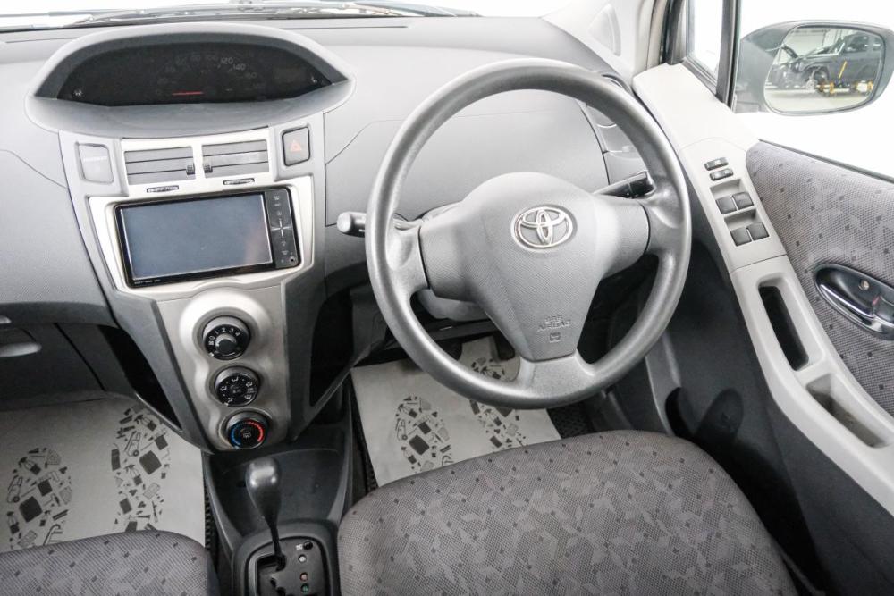 Toyota Vitz II (XP90) Красноярск  - изображение 10