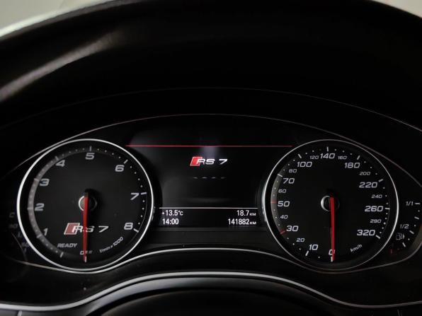 Audi RS 7 I (4G) Рестайлинг с пробегом 2016 года, цена 4 870 000 рублей, 141881 км, лифтбек, Автокод Объявления