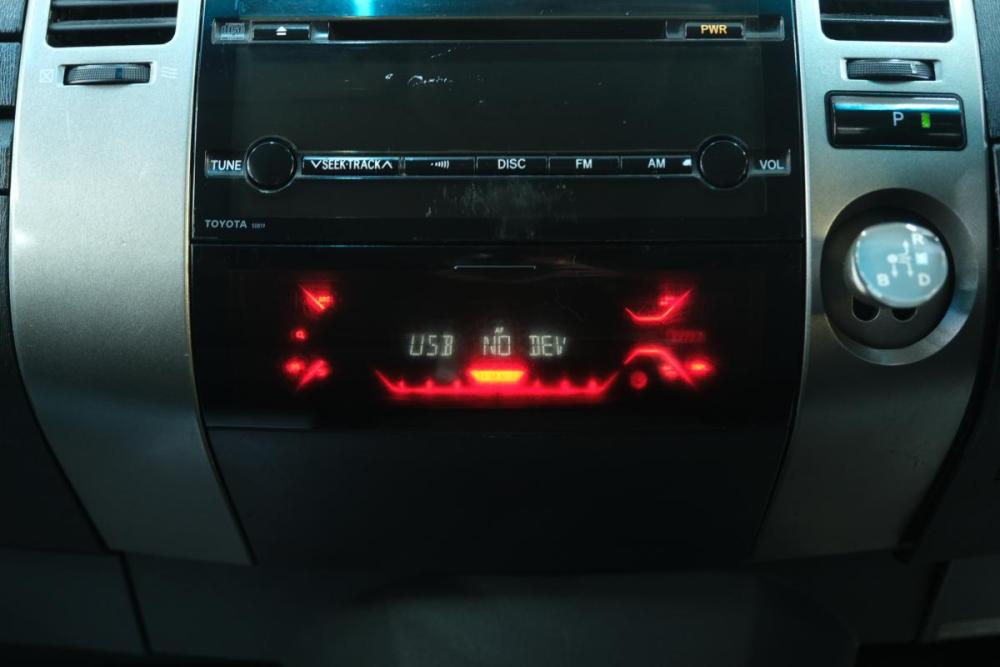 Toyota Prius II Рестайлинг (XW20) Омск  - изображение 16