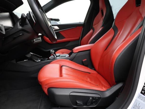 BMW 1 серии III (F40) с пробегом 2021 года, цена 4 399 000 рублей, 32626 км, хэтчбек, Автокод Объявления