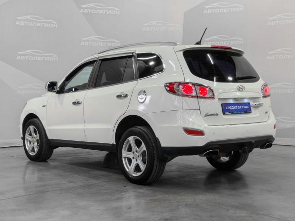 Hyundai Santa Fe II Рестайлинг с пробегом 2010 года, цена 1 180 000 рублей, 152379 км, внедорожник, Автокод Объявления