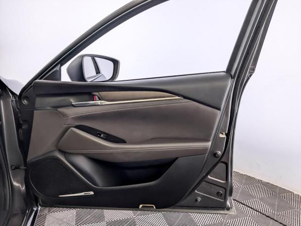 Mazda 6 III (GJ) Рестайлинг 2 с пробегом 2019 года, цена 2 030 000 рублей, 171083 км, седан, Автокод Объявления