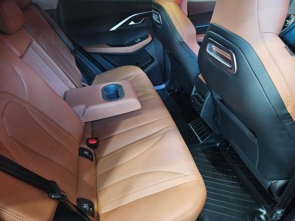 Omoda C5 I с пробегом 2023 года, цена 1 595 000 рублей, 115000 км, внедорожник, Автокод Объявления