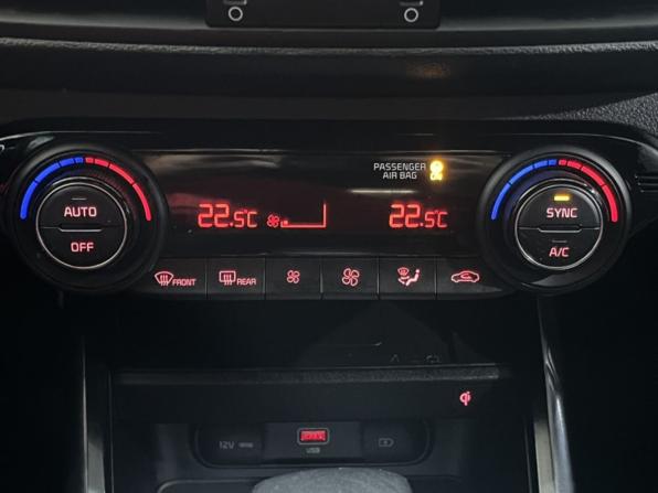 Kia Cerato IV Рестайлинг с пробегом 2021 года, цена 2 195 000 рублей, 86425 км, седан, Автокод Объявления