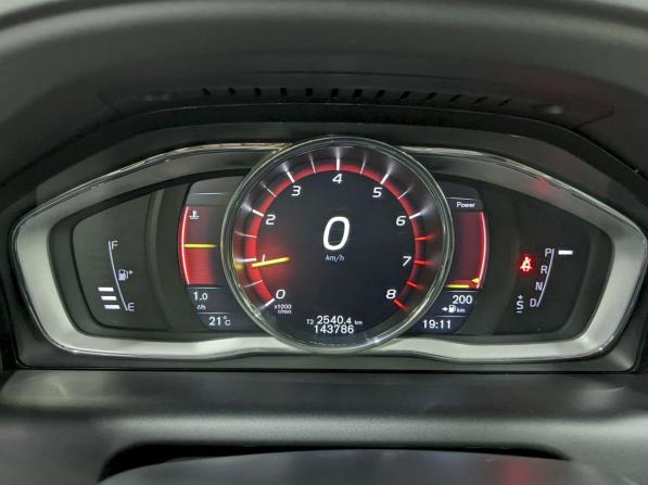 Volvo XC60 I Рестайлинг с пробегом 2017 года, цена 2 690 000 рублей, 143780 км, внедорожник, Автокод Объявления