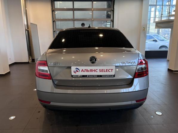Skoda Octavia III (A7) Рестайлинг с пробегом 2018 года, цена 1 953 000 рублей, 83637 км, лифтбек, Автокод Объявления