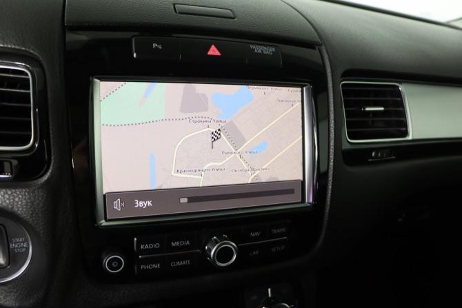 Volkswagen Touareg II с пробегом 2011 года, цена 1 799 990 рублей, 312026 км, внедорожник, Автокод Объявления