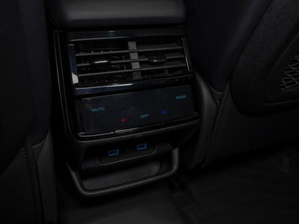 Geely Monjaro I с пробегом 2023 года, цена 3 200 000 рублей, 18890 км, внедорожник, Автокод Объявления