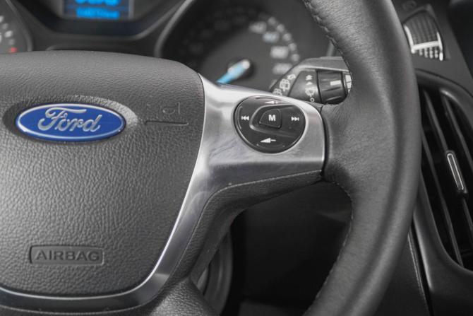 Ford Focus III с пробегом 2013 года, цена 739 000 рублей, 140000 км, универсал, Автокод Объявления