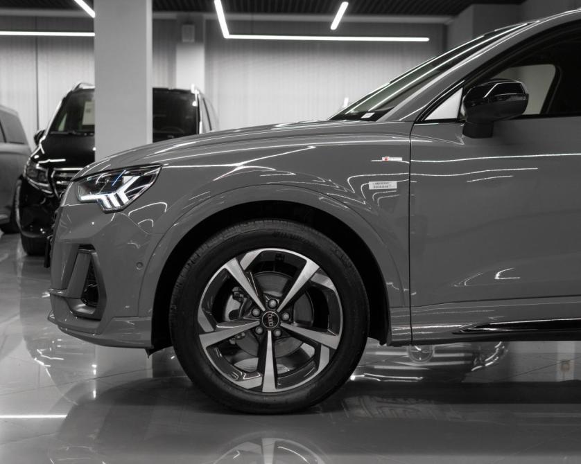 Audi Q3 II (F3) Москва  - изображение 25