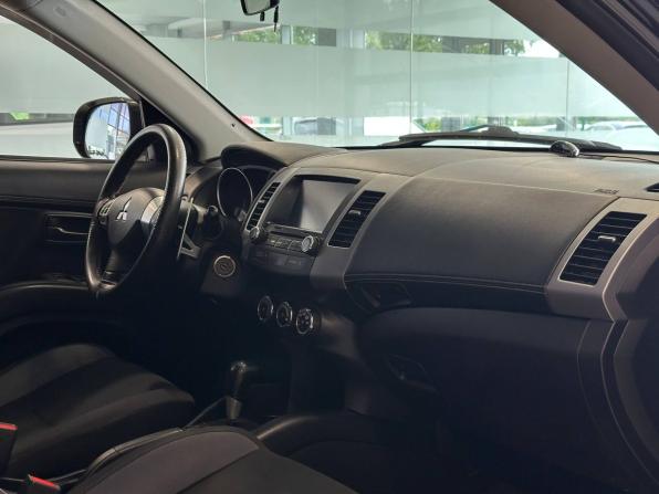 Mitsubishi Outlander II Рестайлинг с пробегом 2011 года, цена 997 000 рублей, 189781 км, внедорожник, Автокод Объявления