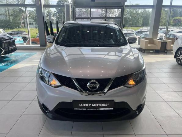 Nissan Qashqai II с пробегом 2018 года, цена 1 895 000 рублей, 88417 км, внедорожник, Автокод Объявления