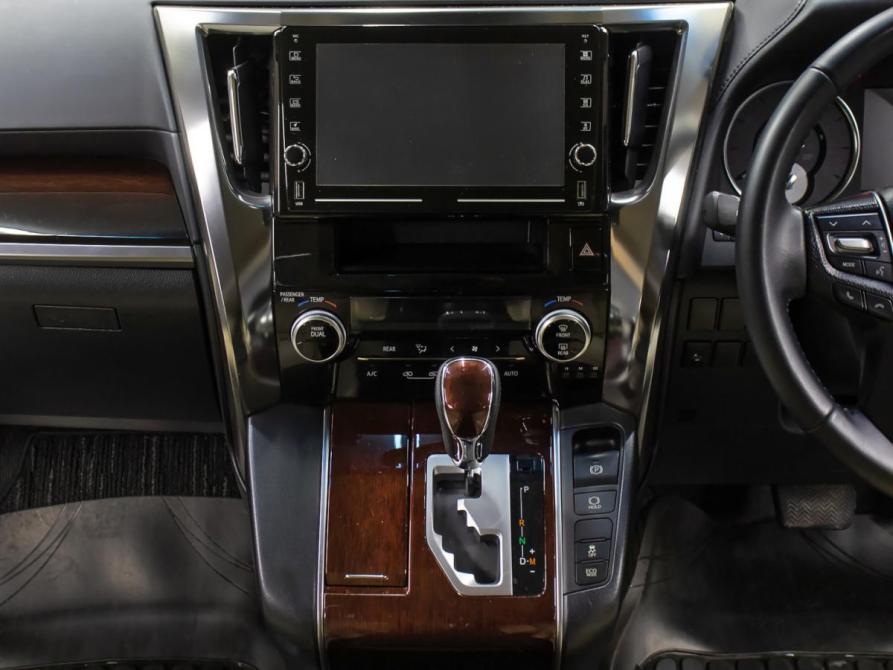 Toyota Vellfire II Москва  - изображение 17